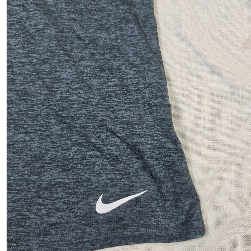 Nike Dri-FIT Womens Small Gray Heathered Scoop Neck Short Sleeve Training Tee